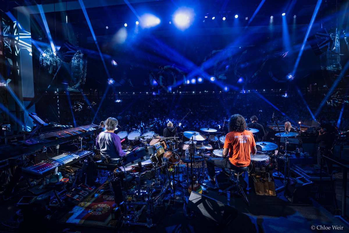Bobby Weir tweet media