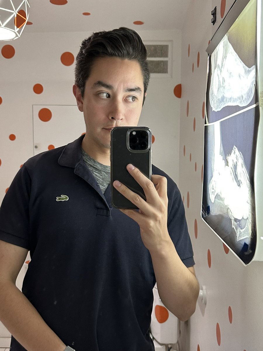 we love a cute bathroom selfie moment <a href="/TDOSeattle/">The Doctor's Office</a>