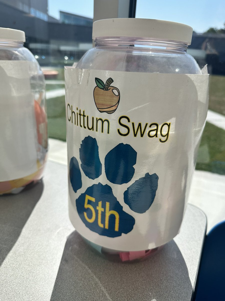 JolliffMiddle's tweet image. Congrats @EW_Chittum_Elem 5th graders now JMS 6th graders!!! Your grad ceremony was ✨Mrs Garrett assigned your first JMS hw remember- 1)do your best 2)get involved 3)be kind &amp;amp; accountable! Welcome to the JAM! 🐆 #wePRESS #youPRESS #engageCPS