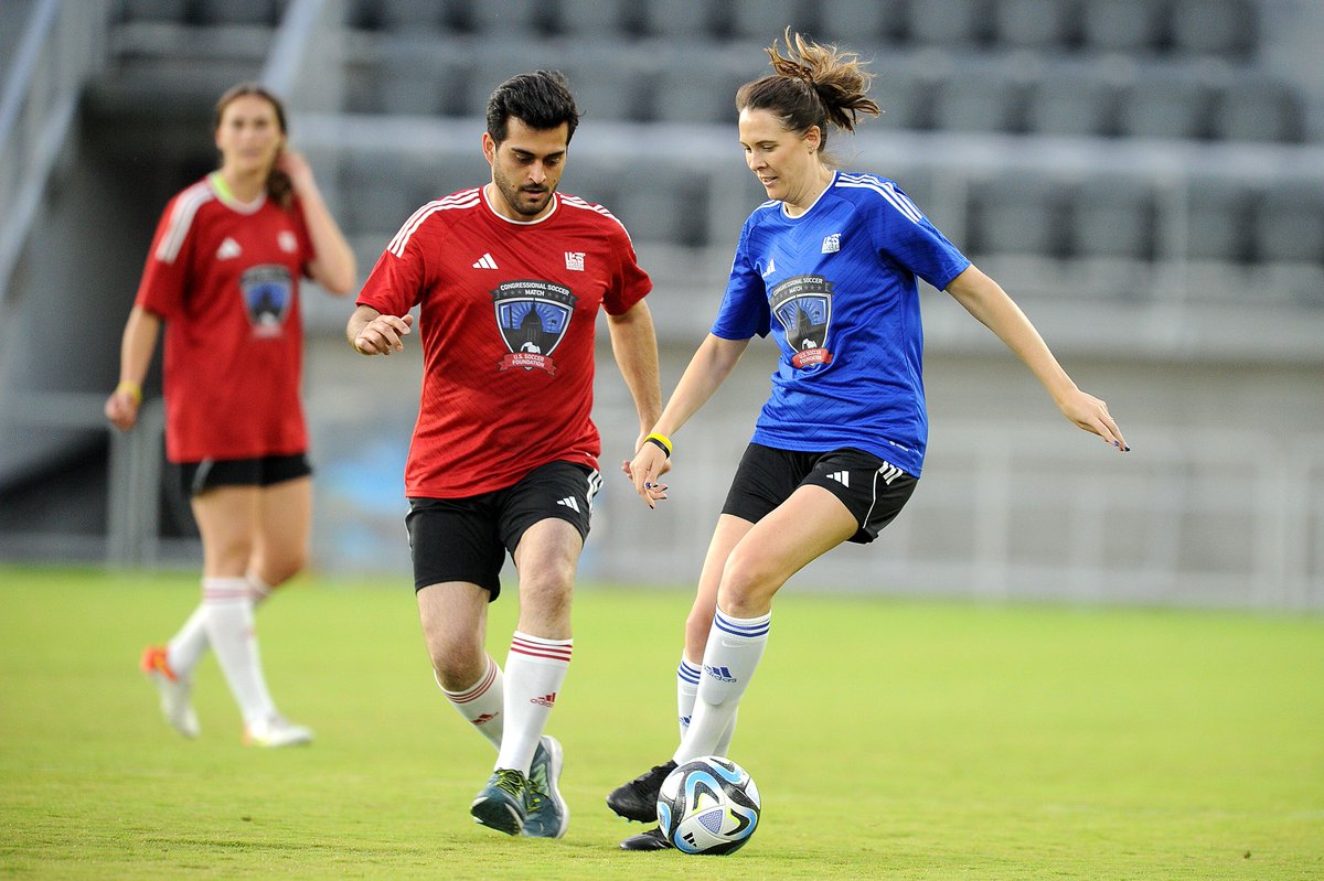 NaeimKhanjani's tweet image. Glad to represent @ElectoAnalytics at the 9th Annual #CongressionalSoccerMatch. From embassies to Congress, the field was full of unity and competition. Soccer's not just a game, it's a powerful force for change. Grateful to be part of this cause. Here's to soccer's growth in the…