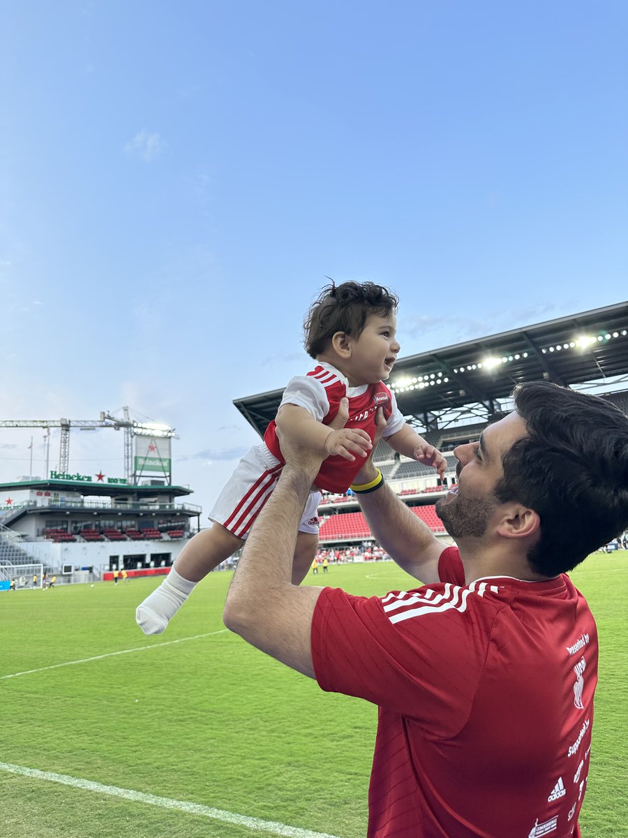 NaeimKhanjani's tweet image. Glad to represent @ElectoAnalytics at the 9th Annual #CongressionalSoccerMatch. From embassies to Congress, the field was full of unity and competition. Soccer's not just a game, it's a powerful force for change. Grateful to be part of this cause. Here's to soccer's growth in the…