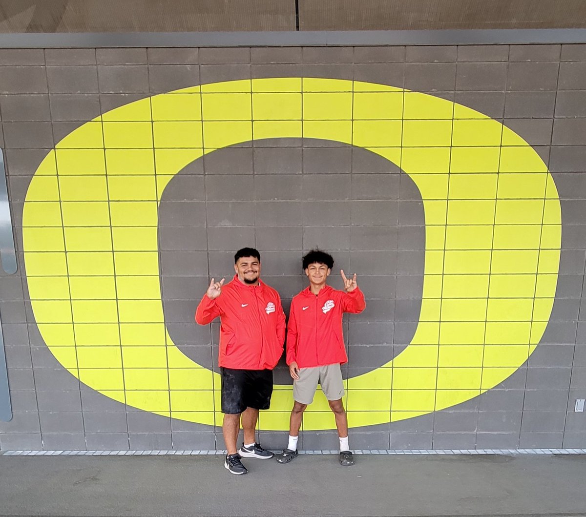 Brother's who throw together grow together.  My boys doing what they love ❤️ Oregon #TeamPinones is here. Practice session complete💪 Jojo throws tomorrow, Mike Friday.  #Shotput #Nike  #Pinonesbrothers