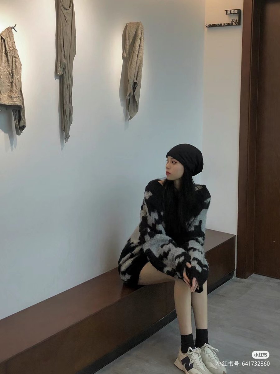 yuikAqila's tweet photo. alone travel.
#ai #pic #wear #pretty #neheart #beauty
@Abiba10385371 @Alima23237868 @Anioioe @Anona44926720 https://t.co/oapu9yOC7z