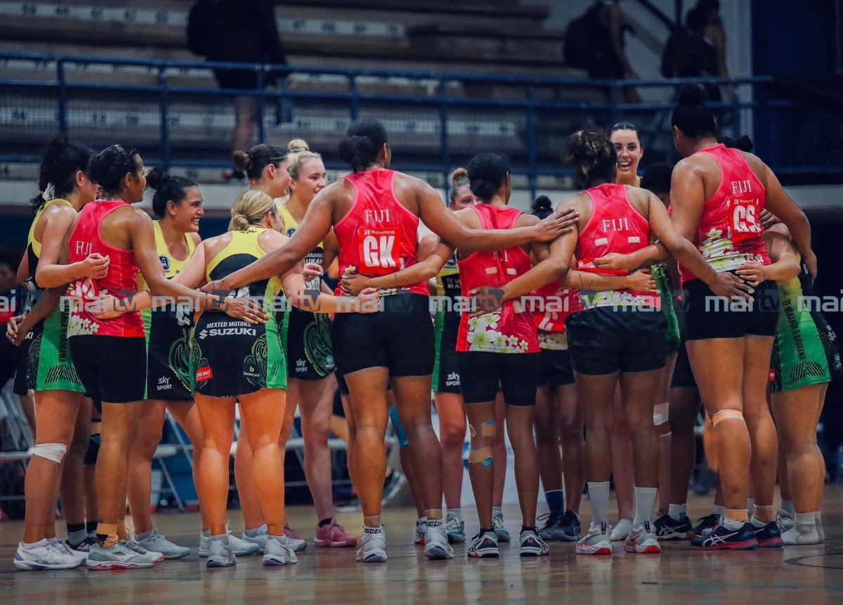 maitvfiji's tweet photo. Captures from the Fiji Pearl team A and New Zealand invitational team last night at the FMF Gymnasium in Suva
https://t.co/L9jHoDGToI
#RoadToCapeTown #netballfiji #fijipearls #TeamFiji #Fiji #FijiNews https://t.co/zEBdxJpPc7