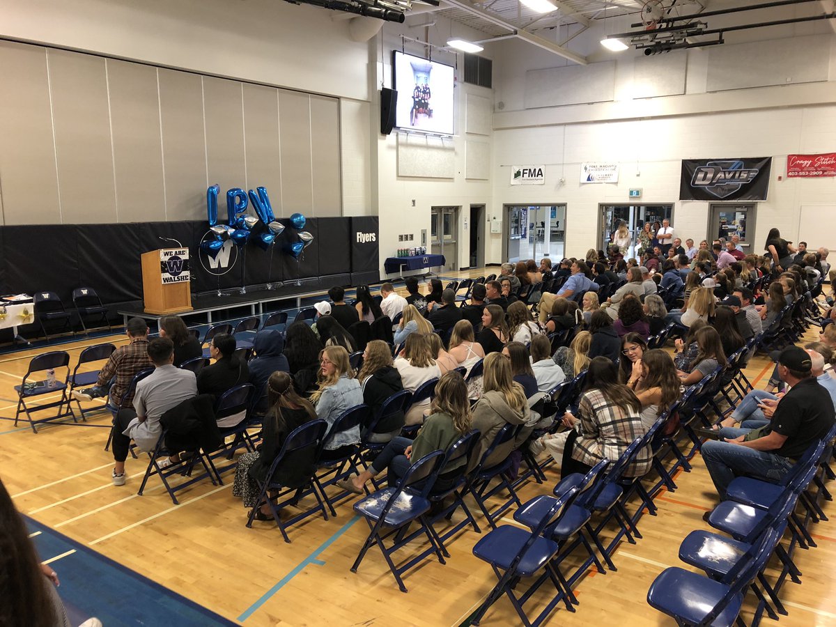 Blue &amp; White Athletic Awards tonight!