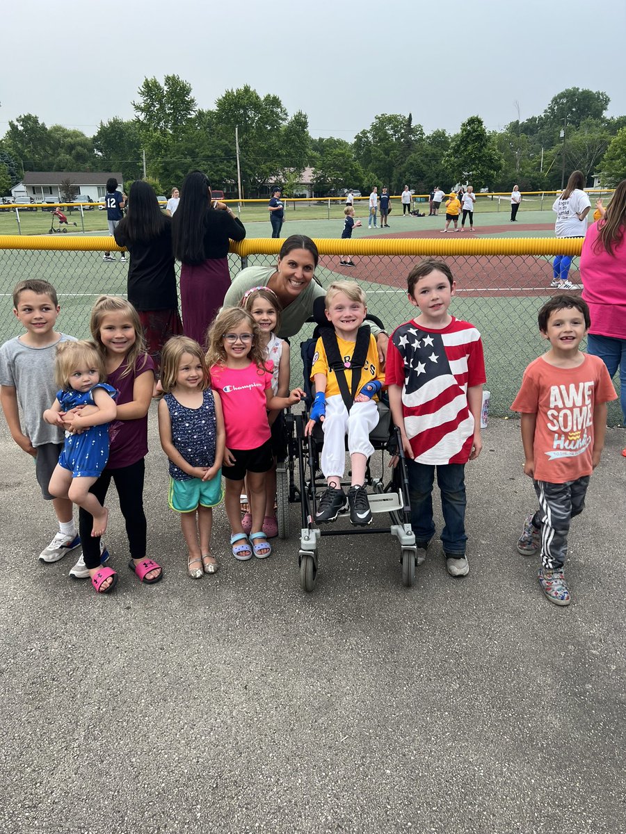 Blake Bierowski (@bbskees) on Twitter photo #BHsailors came to <a href="/GBMiracleLeague/">Miracle League</a> tonight to support our classmate and friend, Nolan! Thanks for joining us! #BHsailors came to <a href="/GBMiracleLeague/">Miracle League</a> tonight to support our classmate and friend, Nolan! Thanks for joining us!