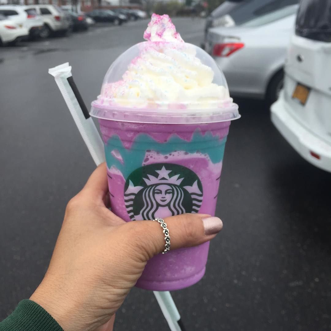 ManWithTheGoats's tweet photo. We should’ve known society was going down hill when people started putting this in their bodies https://t.co/1OR11UZgh7