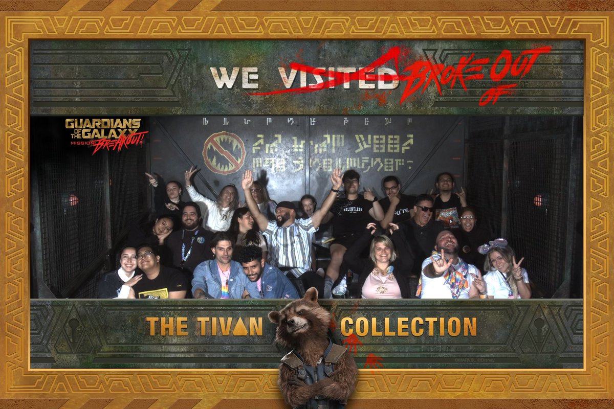 RheaLitre's tweet photo. We love you @Disneyland 🥰 https://t.co/0zFxhtzAOj