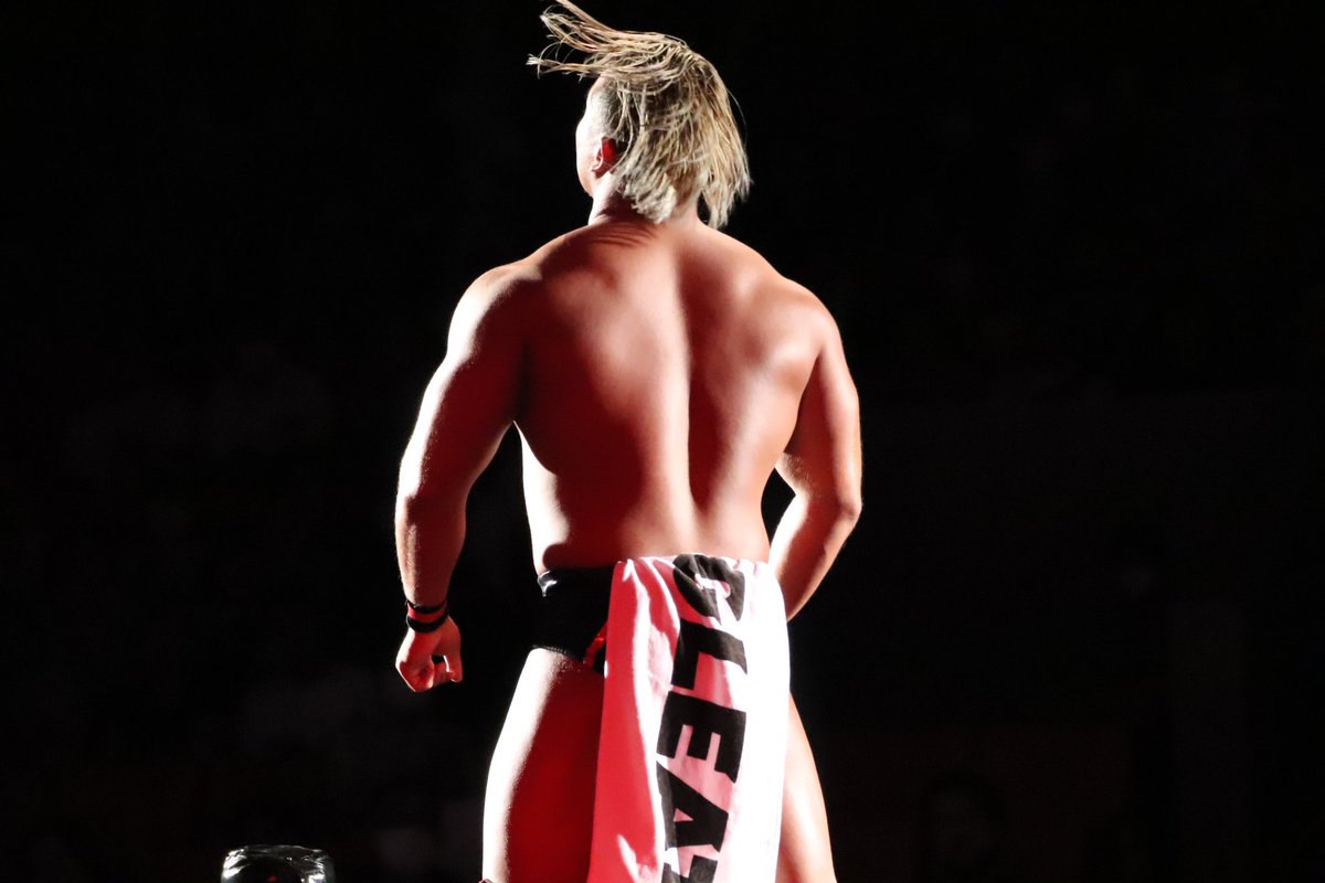 nakazima_NOW's tweet image. 各団体のエース集めたメインが興行の集大成で凄く面白かった。潤滑油青柳選手が試合の空気感作ってて楽しいプロレスでした。ノムヤギTタッグはバランス良かったし、他でも試合組んで欲しい。
#FortuneDream8 
#青柳優馬
#THawk
#田村ハヤト
#吉田綾斗