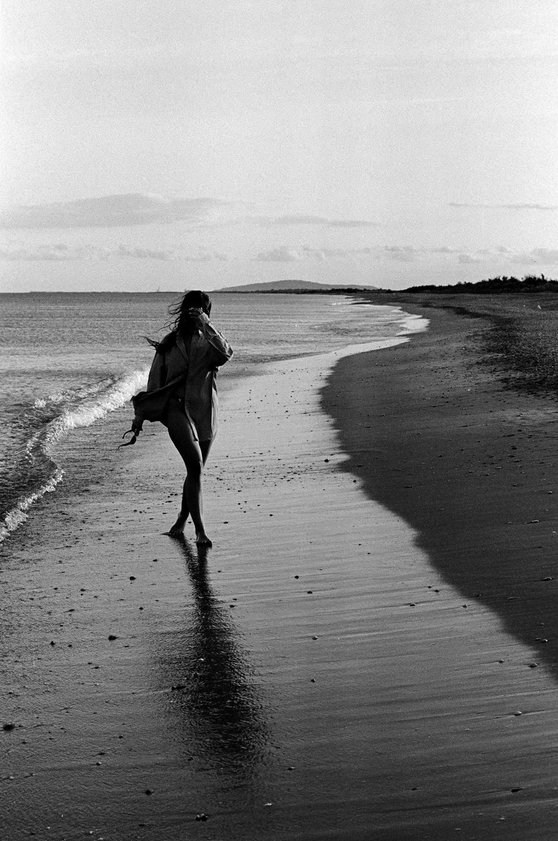 Petite mise en bouche du shooting plage à la tmax100 🥵