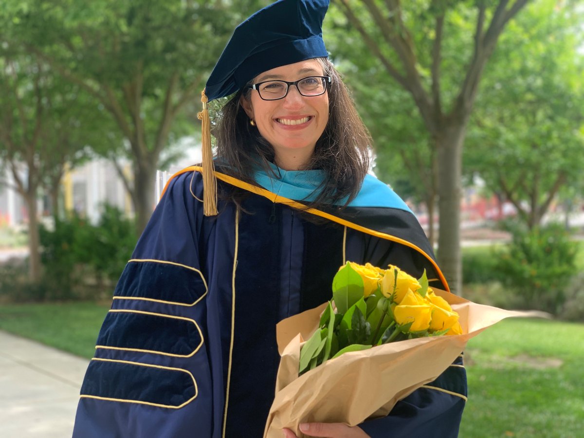 carmelitatxca's tweet image. Well, something happened today.