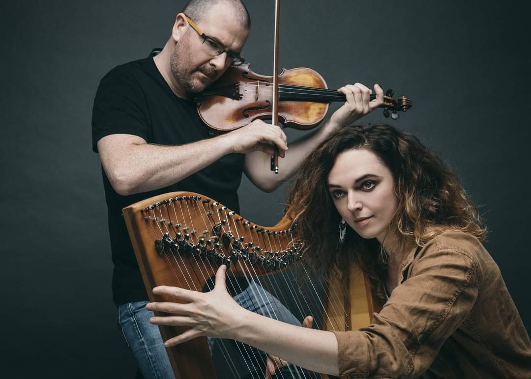 We're delighted to announce this very special candlelit concert, with the amazing Catriona McKay & Chris Stout at Baltimore Castle on Friday 7th July. Tickets on sale here fiddlefair.com/chris-stout-an…

#artscouncilsupported