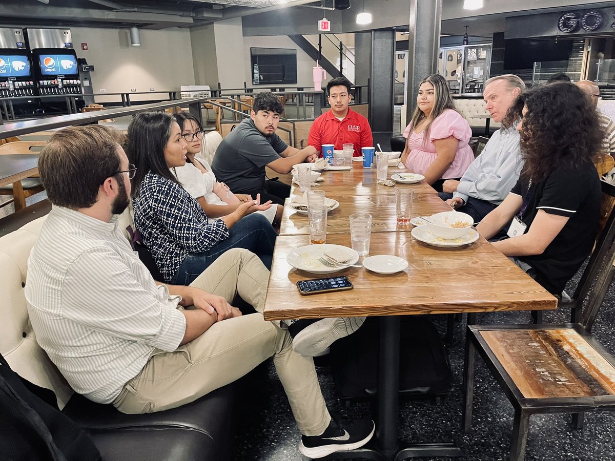 GraceBerumen's tweet photo. MAPS scholars had the opportunity to meet the Deans of Agriculture, Business & Engineering today during our weekly Wednesday Leadership Lunch!
#kstatedmsa
#kstatediversity
#kstate
#kstateprojectimpact
#MapS2023
#kstateagriculture
#kstatebusiness
#kstateengineering https://t.co/VNTPO8xAQ2