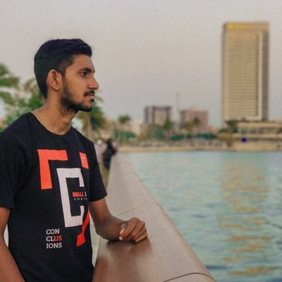 Charith_Buddika's tweet photo. #NewProfilePic https://t.co/XEcDSw1voq