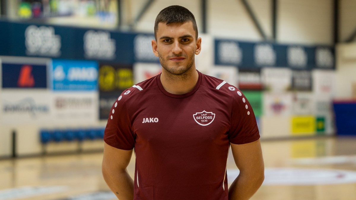 📣 Álvaro Mallols Fernandez hefur samið við handknattleiksdeild Selfoss til tveggja ára. Álvaro, sem er 23 ára gamall, er rétthent skytta og hefur leikið á Spáni undanfarin ár!

Við bjóðum Álvaro velkominn til Selfoss 🤝