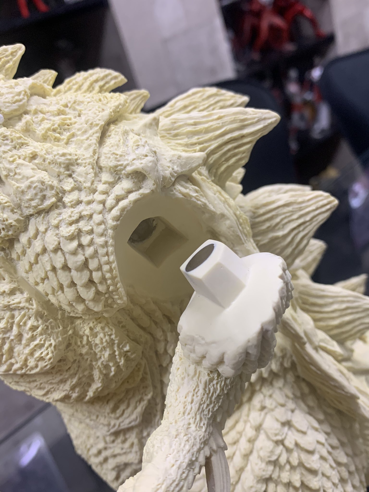 CCPJAPAN×KOC茨木彰 ゴメス（シン・ウルトラマン）ガレージ