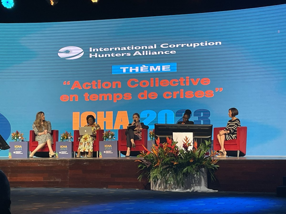 DeisyInssa's tweet photo. Inspired by traiblazing woman in Integrity and compliance at #ICHA by @WorldBank in Abidjan. #YouthAgainstCorruption #womaninIntegrity https://t.co/iCx9XRUkuB