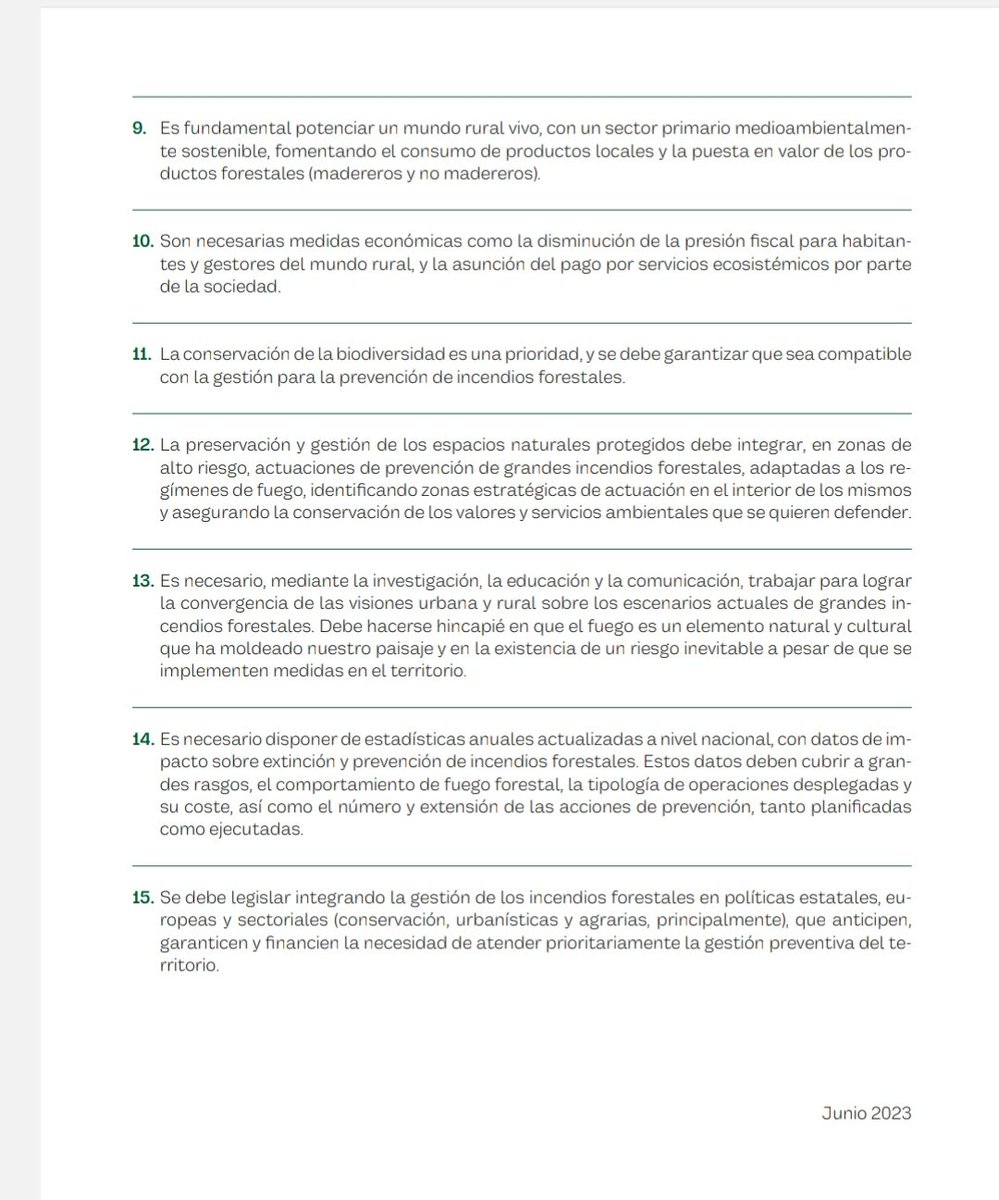 O asumimos y empezamos como sociedad a aplicar estos puntos (spoiler: vamos tarde ya) o un día lo lamentaremos. Y no valdrán camelos, conspiraciones ni paños calientes. Os diremos: "lo dijimos y no nos hicisteis caso".
#IncendiosForestales #IUF