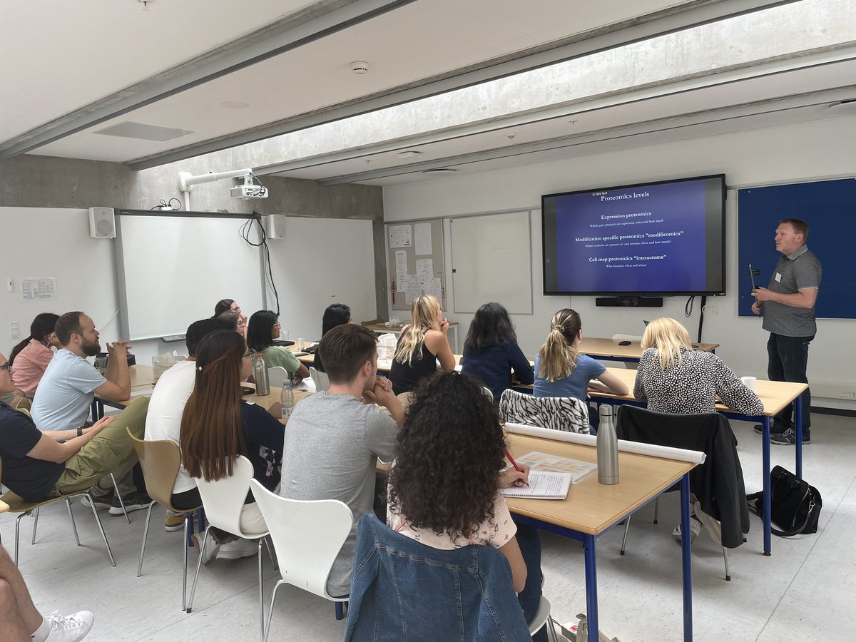 pia_jens's tweet photo. Very excited to start the @EMBO practical course on PTMs in cell signalling this morning🤩 Looking forward to an intense week with great talks, lab work, networking etc👩‍🔬🧫🍻🎳🥳@bmbSDU #EMBOmodifications23 #proteomics https://t.co/Wifkh4k4a7