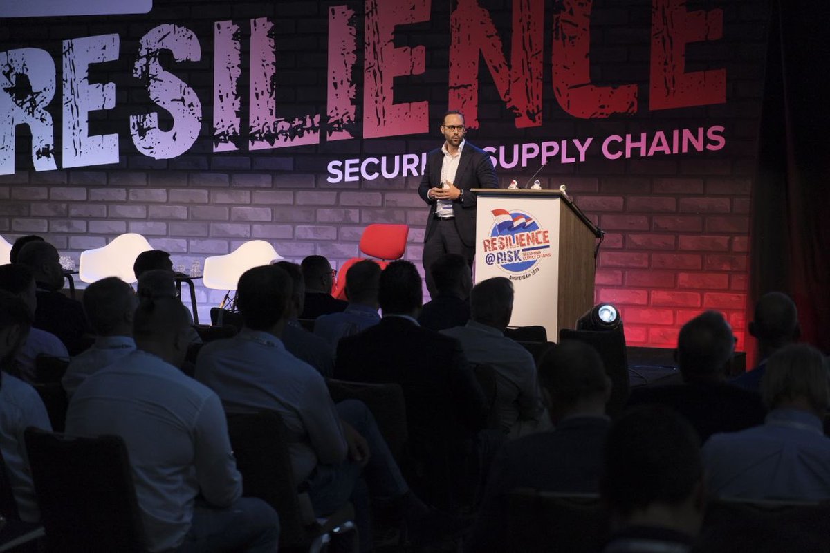 tapaemea's tweet photo. In the world of global #logistics, what happens when the lights go out? 

How would your #supplychain deal with a transregional blackout after a sudden, longer lasting #poweroutage.

Marco Felsberger, Global Head of Resilience at @GWWorld, took our audience on this journey https://t.co/5TfvsHZnN4