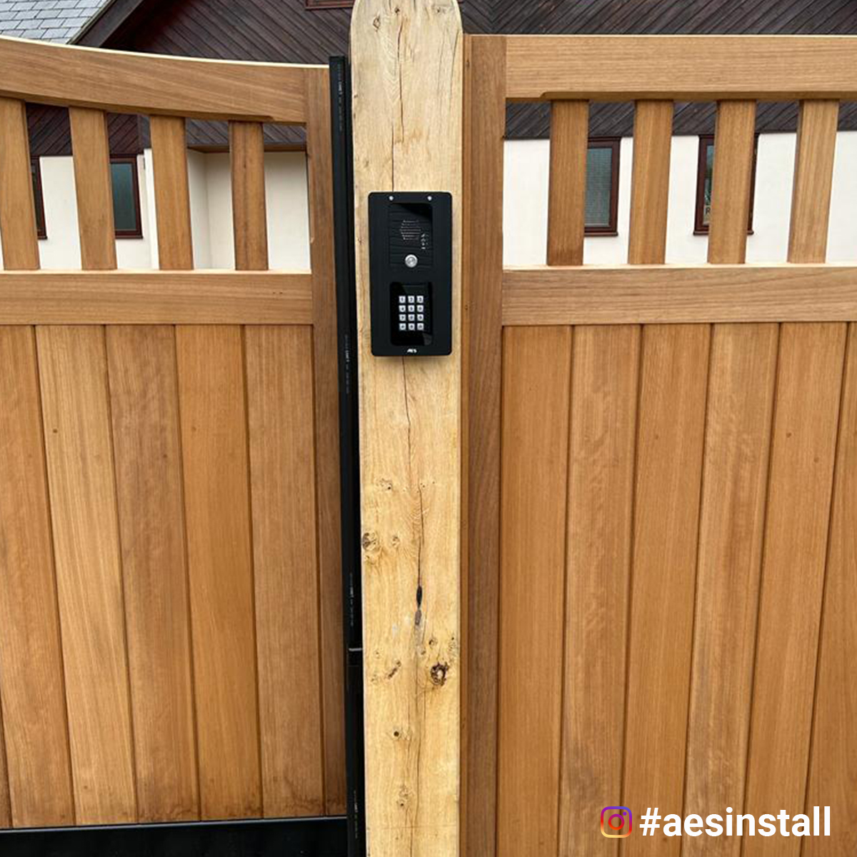 AESglobalonline's tweet photo. From Automated Gateways in Norfolk, England. Beautiful bespoke sliding gate with our Architectural GSM Single Button Modular with a matching  keypad.  

https://t.co/wItQYxr8ye

#aesinstall #intercom #gsmintercom #aesintercoms #gateautomation #accesscontrol #bespokegates https://t.co/eCiw3H6NNO