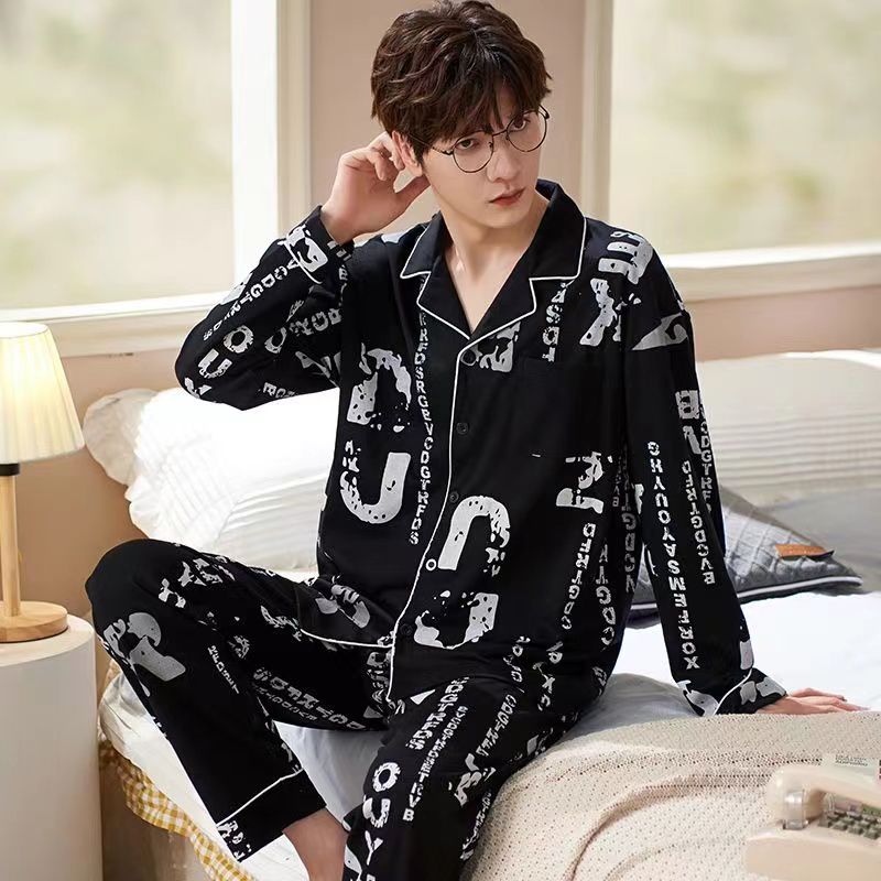 LingerieZayni's tweet image. Enjoy the softest pajamas made of pure luxury cotton and designed for the modern man. 

Size: 12, 14, and 16
Price: 10,000

@_DammyB_ @pagesbydammy #softsleep #luxurycotton