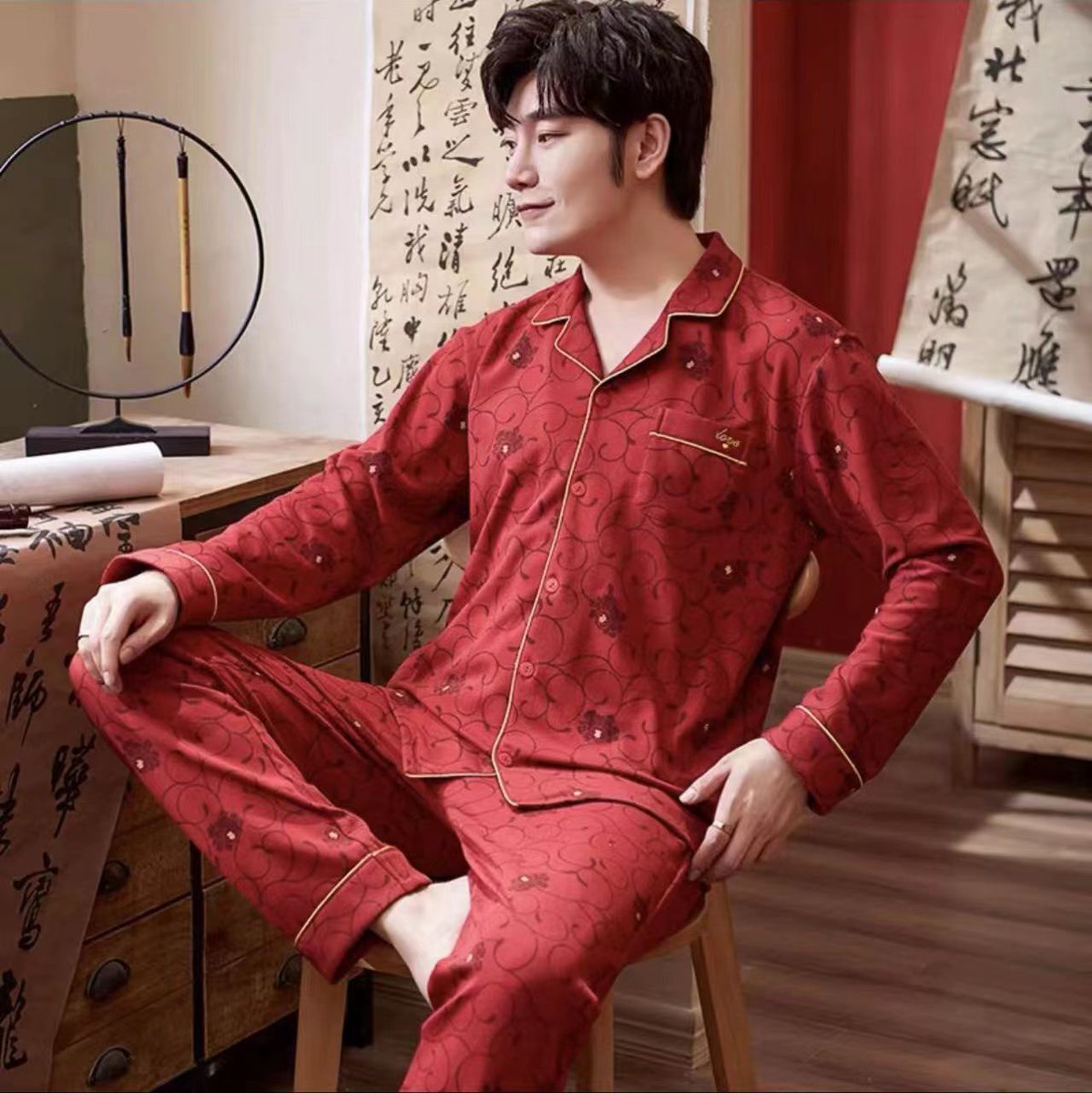 LingerieZayni's tweet image. Enjoy the softest pajamas made of pure luxury cotton and designed for the modern man. 

Size: 12, 14, and 16
Price: 10,000

@_DammyB_ @pagesbydammy #softsleep #luxurycotton