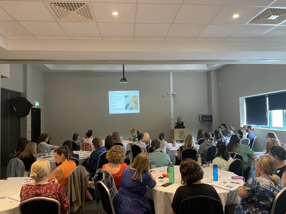 Kicking off a 3 day FEES extravaganza in MWCH - excellent introductory presentations from @maire_ring and Mr Gerard Thong from @SIVUH

Advancing our FEES Knowledge and practice!

@iaslt @CommHealthMW @WeHSCPs 

#HSCPDeliver #SLTadvancedpractice
#MWCHFEES