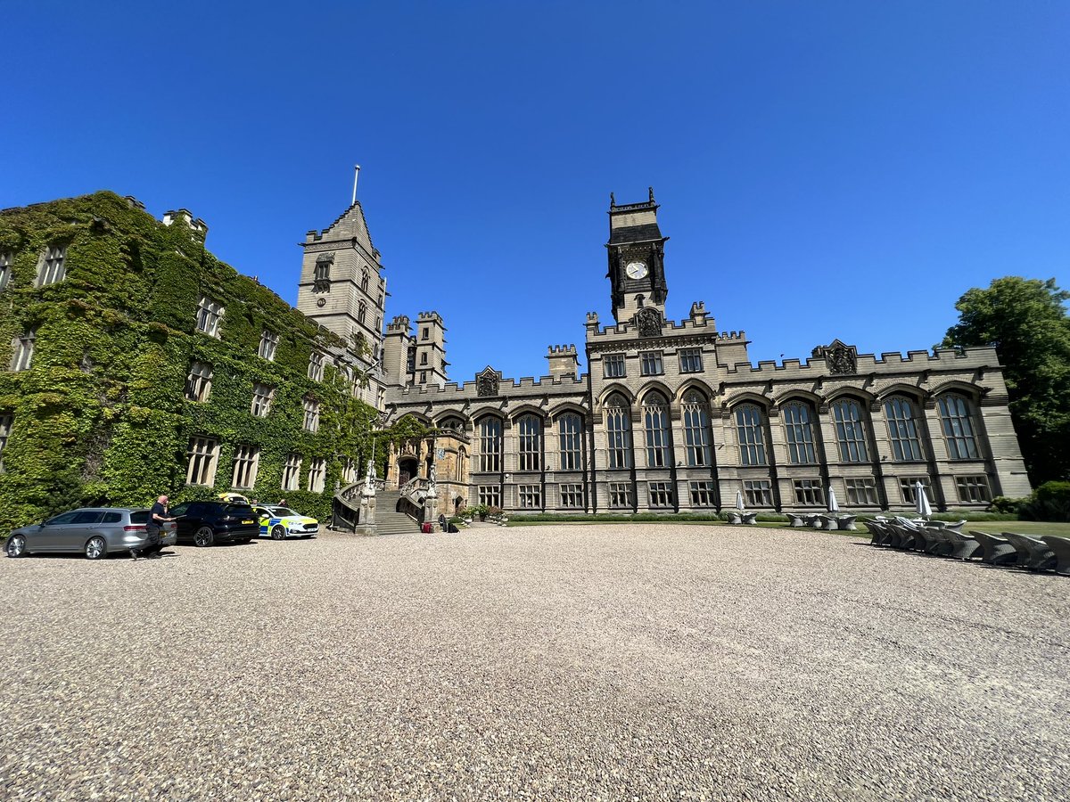 The_NFRSA's tweet image. Todays office..

@CarltonTowers 

The calendar shoot begins…

#nfrsa #prisondogs #firedogs #borderforce #prison #fireandrescue #dog #retiredpolicedogs #retiredserviceanimals #animals #animalwelfare #animalhealth #charity #servicedogs #thinblueline #police #policedog #backtheblue