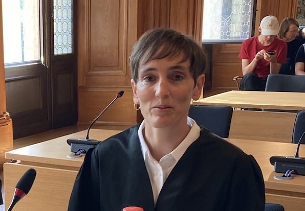 freiheitsrechte's tweet photo. Das #Bundesverwaltungsgericht nimmt Kurs auf einen abgesenkten Grundrechtsschutz. @SarahAnnLincoln hält dagegen: Betreten der Wohnung zur Ergreifung einer Person ist eine Durchsuchung, nicht nur Betretung, d.h. richterlicher Beschluss ist nötig. ⚖️ https://t.co/ICR9hd3TeT