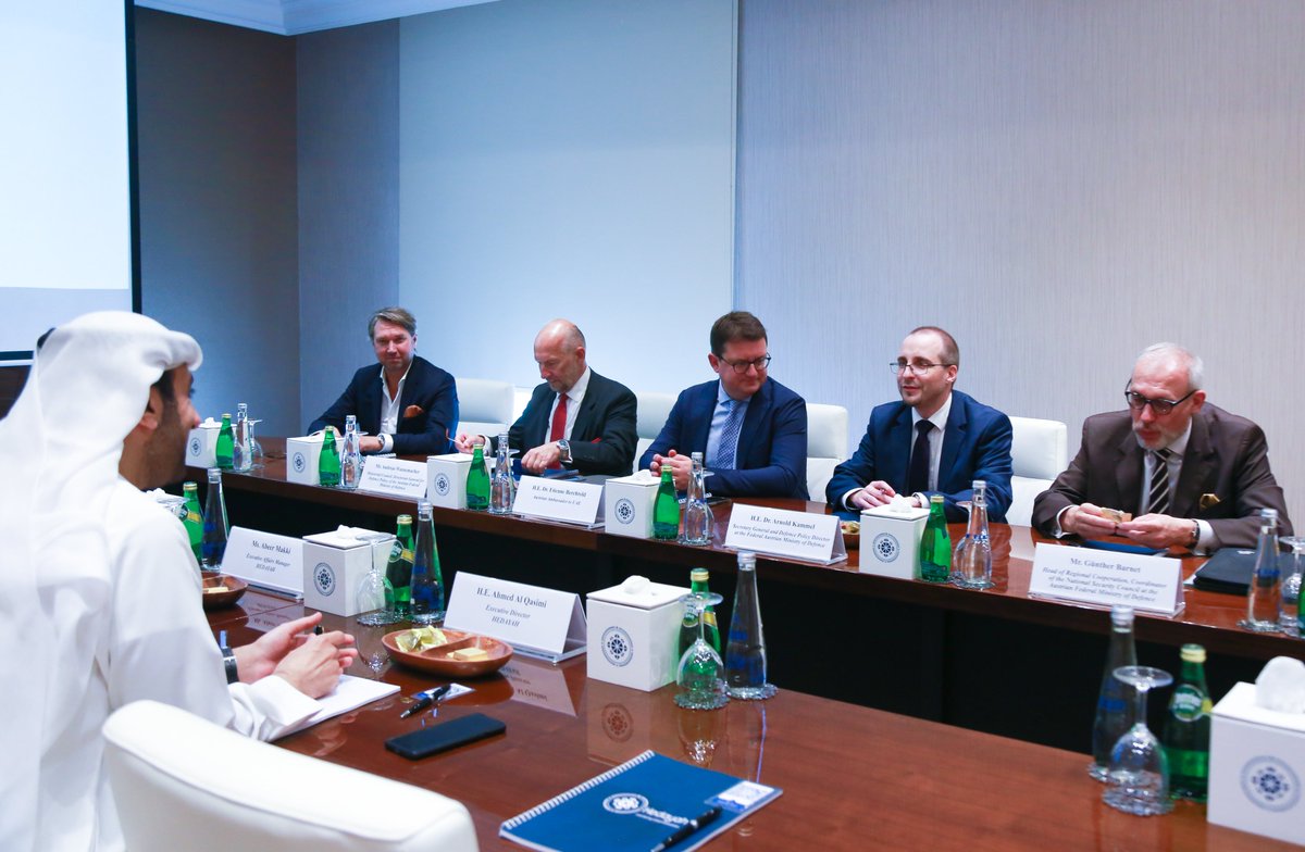 Hedayah_CVE's tweet image. H.E. Ahmed AlQasimi had the pleasure of hosting H.E. Dr. Arnold Kammel, Secretary General and Defence Policy Director at the Federal Ministry of Defence of Austria, and H.E. Dr. Etienne Berchtold, Ambassador of #Austria to the UAE on a visit that signaled to the pragmatic values…
