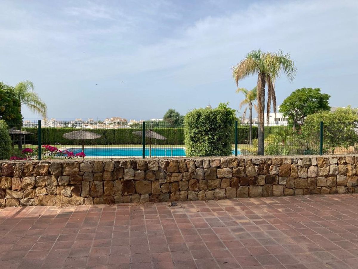 mibrobanus's tweet photo. 3 bed Reduced with sea views  265,000 - https://t.co/1mnfgajdmV https://t.co/ByXGxMdAOj