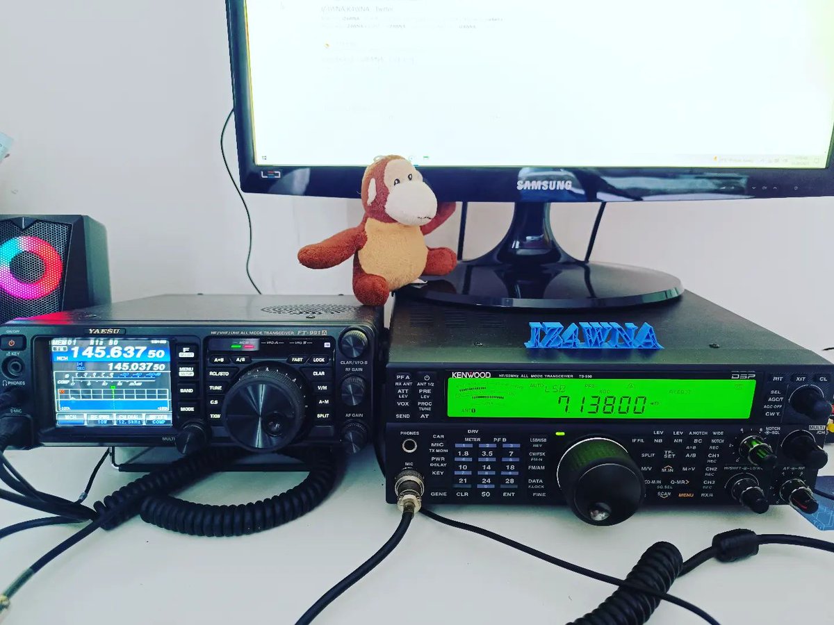IZ4WNA's tweet photo. Back on air 🎙️

#hamradio #radioamateur #radioamatori #radioamatore #iz4wna #radio #qrz #radiostation #amateurradio #ham #hamr #amateurradio #radioaficionado #radioamador #amateurfunk #radiocommunication #twowayradio #shortwave #hf #ts590 #kenwood #hamradiostuff https://t.co/Hy9RFsfgPH