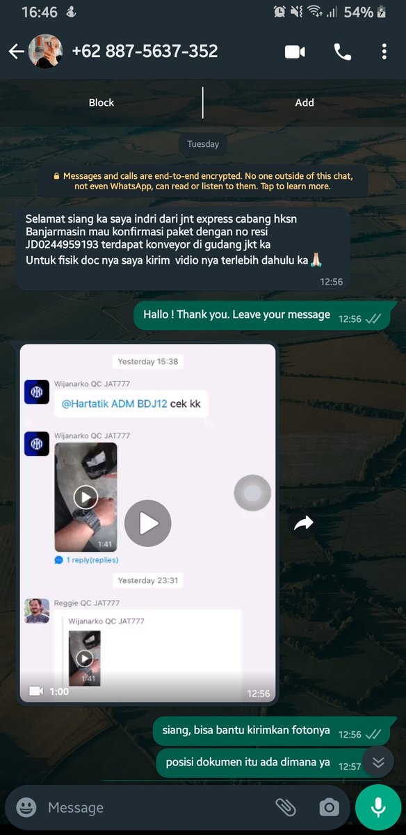 FSMuzdalifah's tweet photo. mohon dibantu bentuk tanggung jawab JNT JAKARTA atas kiriman kami yg rusak. bagaimana tanggung jawabnya ? @jntexpressid https://t.co/Hf3Wd9G596