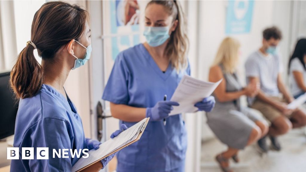 FerrerMafehn's tweet image. Northern Ireland Health: Waiting list patient communication 'in disarray' follow &amp;amp; rt #bbchealth dlvr.it/SqjPzS