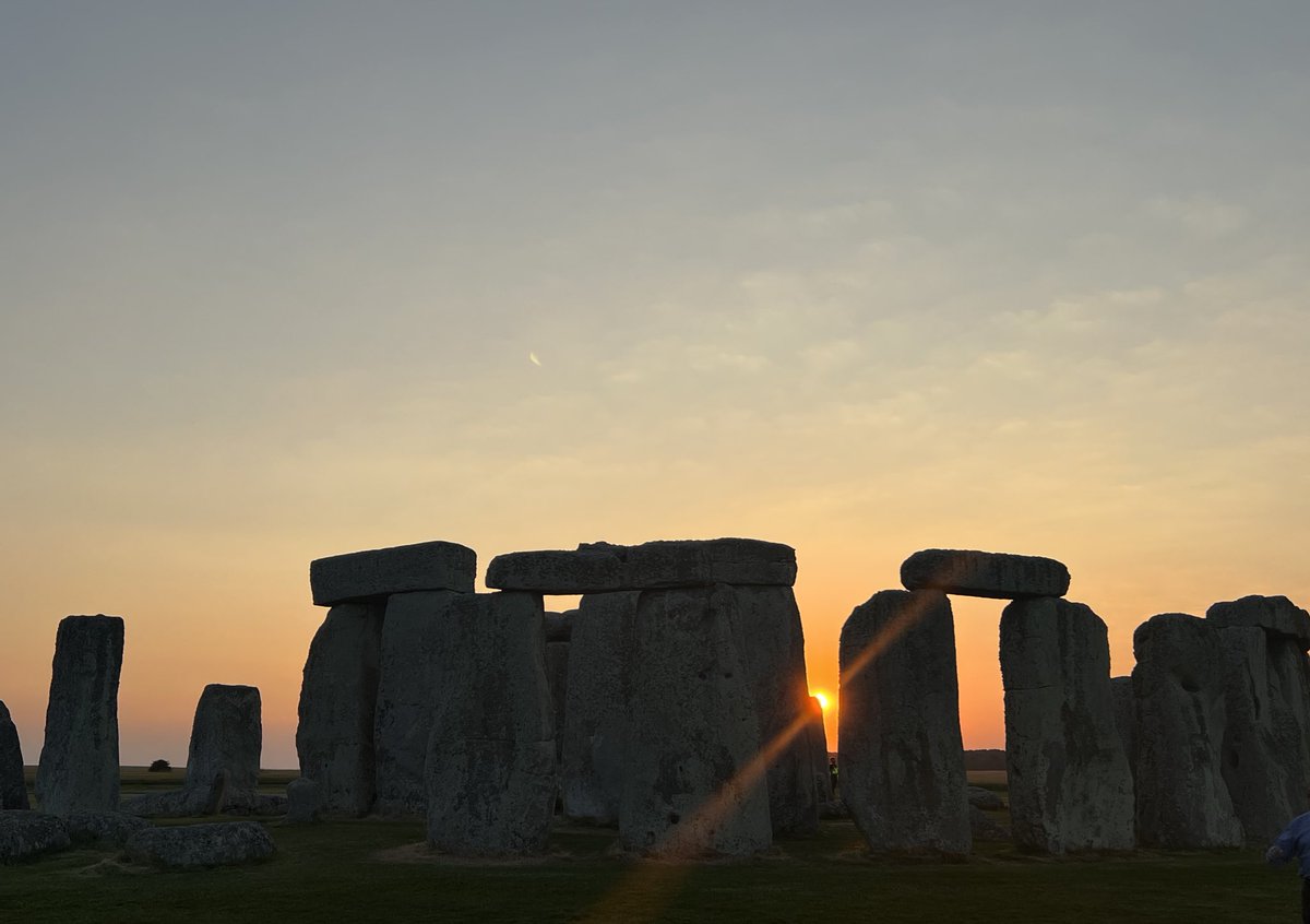 Stonehenge U.K tweet media