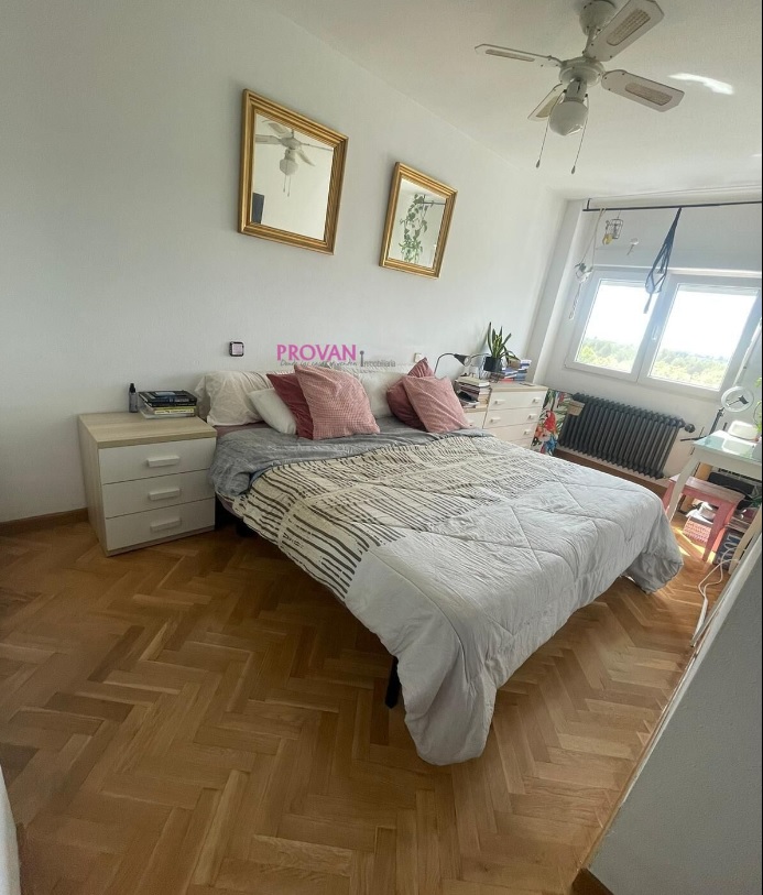 Provan inmo, hoy os presenta este piso amplio, muy bien equipado con armarios vestidos, en urba zona Zarzuela, Torrejón. 3 Habitaciones, 2 baños. Piscina comunitaria.
🏡 244.000€ ☎️ 916 78 21 09
🌐 provan.info/ficha/piso/tor…
#provaninmobiliaria #inmobiliariasentorrejon #compropiso