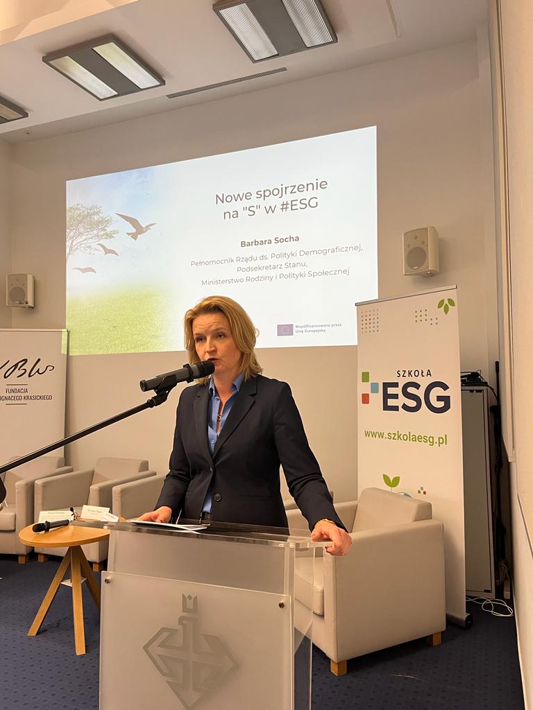 🟢W #KIG rozpoczęła się konferencja "Future leaders of #ESG in the business sector", którą otworzyła minister <a href="/barbarasocha/">Barbara Socha</a> - Pełnomocniczka Rządu ds. Polityki Demograficznej. Przed nami konferencja i debata "Dlaczego wartość zabrać się za #ESG – potrzeby rynku pracy a ESG".