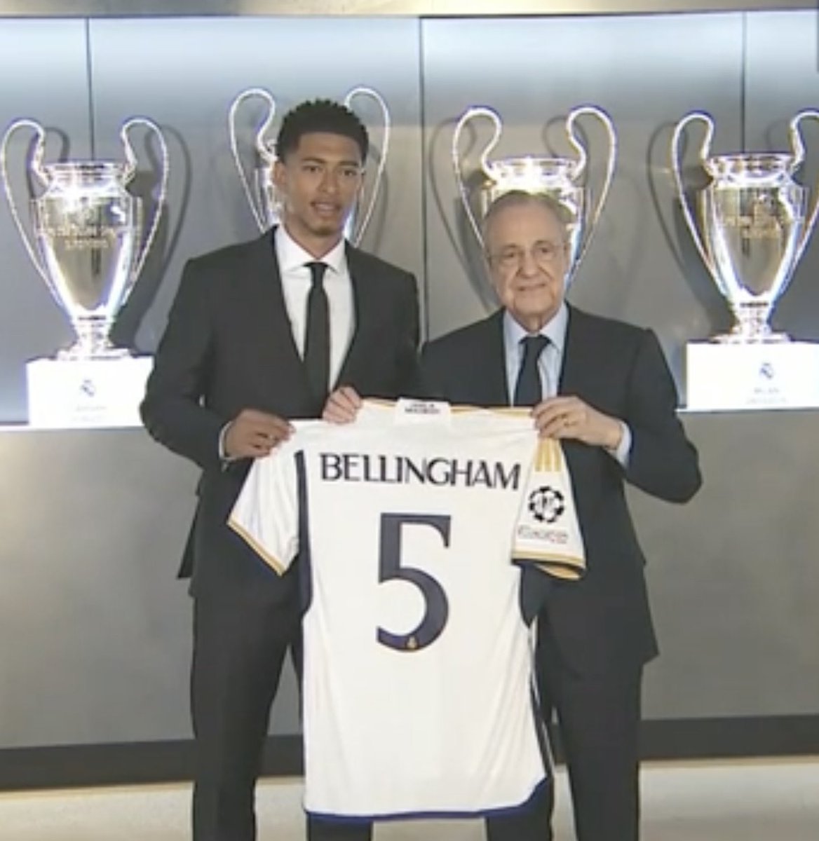 Actu Foot tweet media