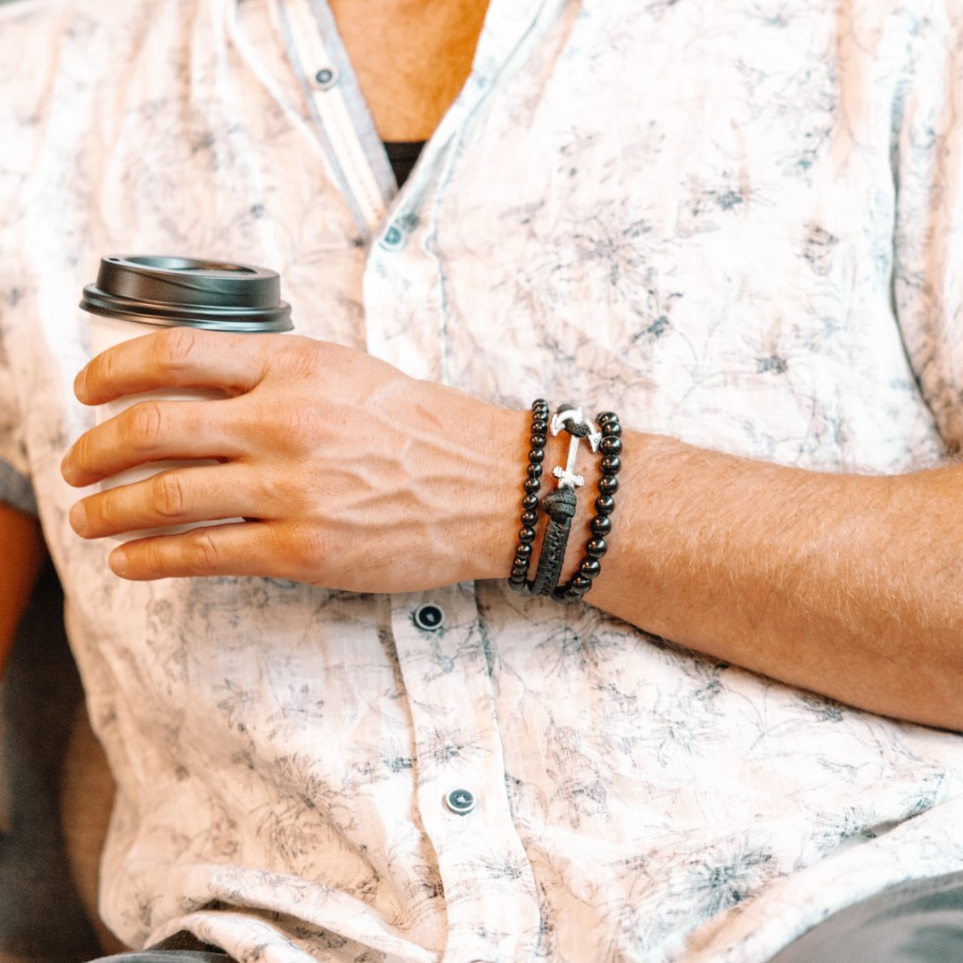 RealRadEnergy's tweet image. Embrace a mindful lifestyle with RadEnergy Shungite bead bracelets. Enhance your well-being and maintain a balance between technology and personal health. #RadEnergy #ShungiteProtection #ConsciousLiving