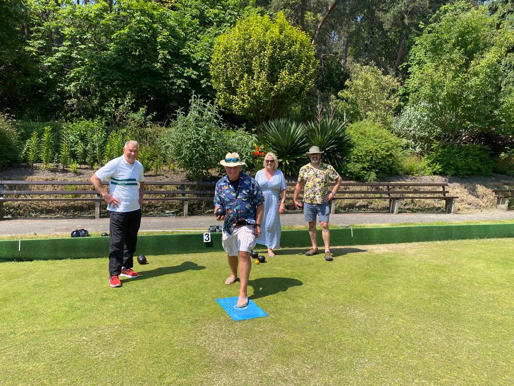 BowraFoundation's tweet photo. We love our lawn bowls (only improved by the summer shirts!).
#BOWRAbowls #LawnBowls #OutdoorFun #Rolling #Competition #FreshAir #foundation #charity #neurologicaldisorder #neurology #stroke #survivors #strokesurvivor #bowrafoundation #whatsinsidematters #SunnyDayFun https://t.co/kSZRUGKKb8