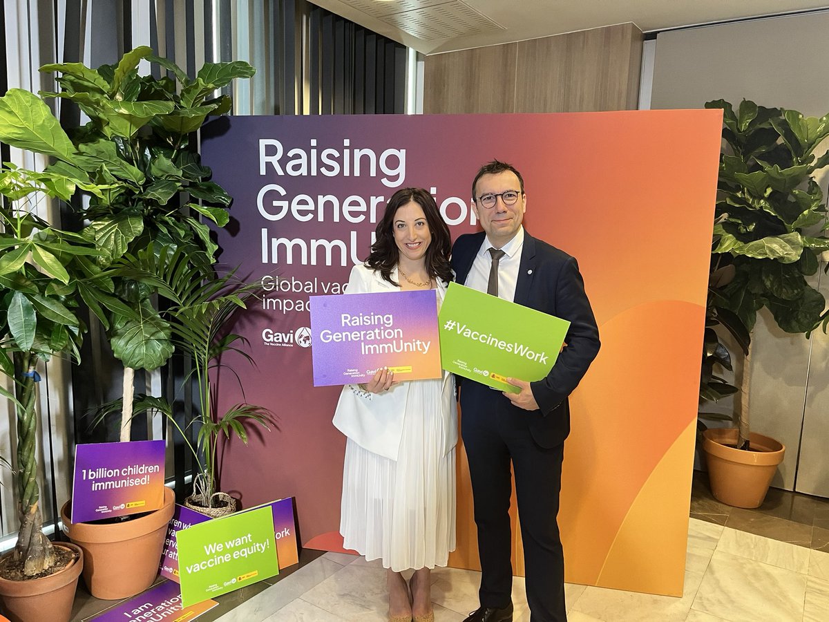 Guillaum_Grosso's tweet photo. Many thanks @JessRPosner for attending the Global Vaccine Conference! @Gavi is proud to work with @girleffect to tackle gender barriers and misinformation to encourage uptake of life-saving vaccines including #HPV. #GenerationImmunity https://t.co/JcQlmfy6mK