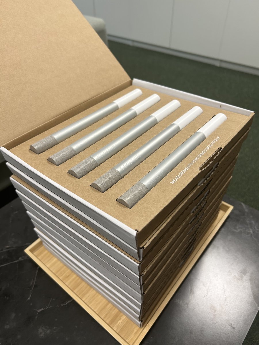 📭 READY FOR DISPATCH 🇩🇪 Andreas Kücker!
↓
50 Microclimate sensors for the Coburg Municipality.
@thethingsntwrk
@thethingsindust

#dispatch #boxes #sensors #iot #lorawan