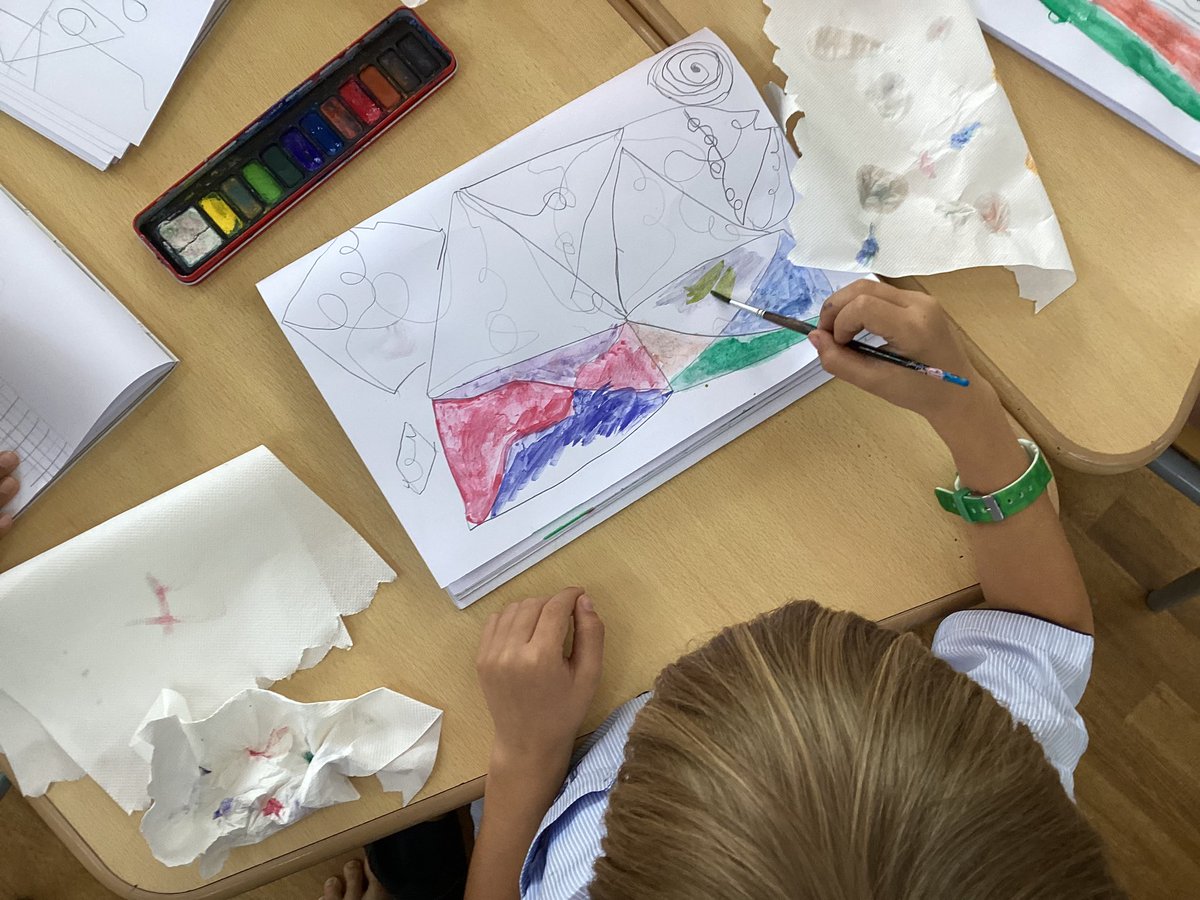 Y1 have been learning about famous artists. This week we used Paul Klee as our inspiration, we looked at his castle in the sky and made our own interpretation using water colours or pastels to add colour. #JESSJumCreative