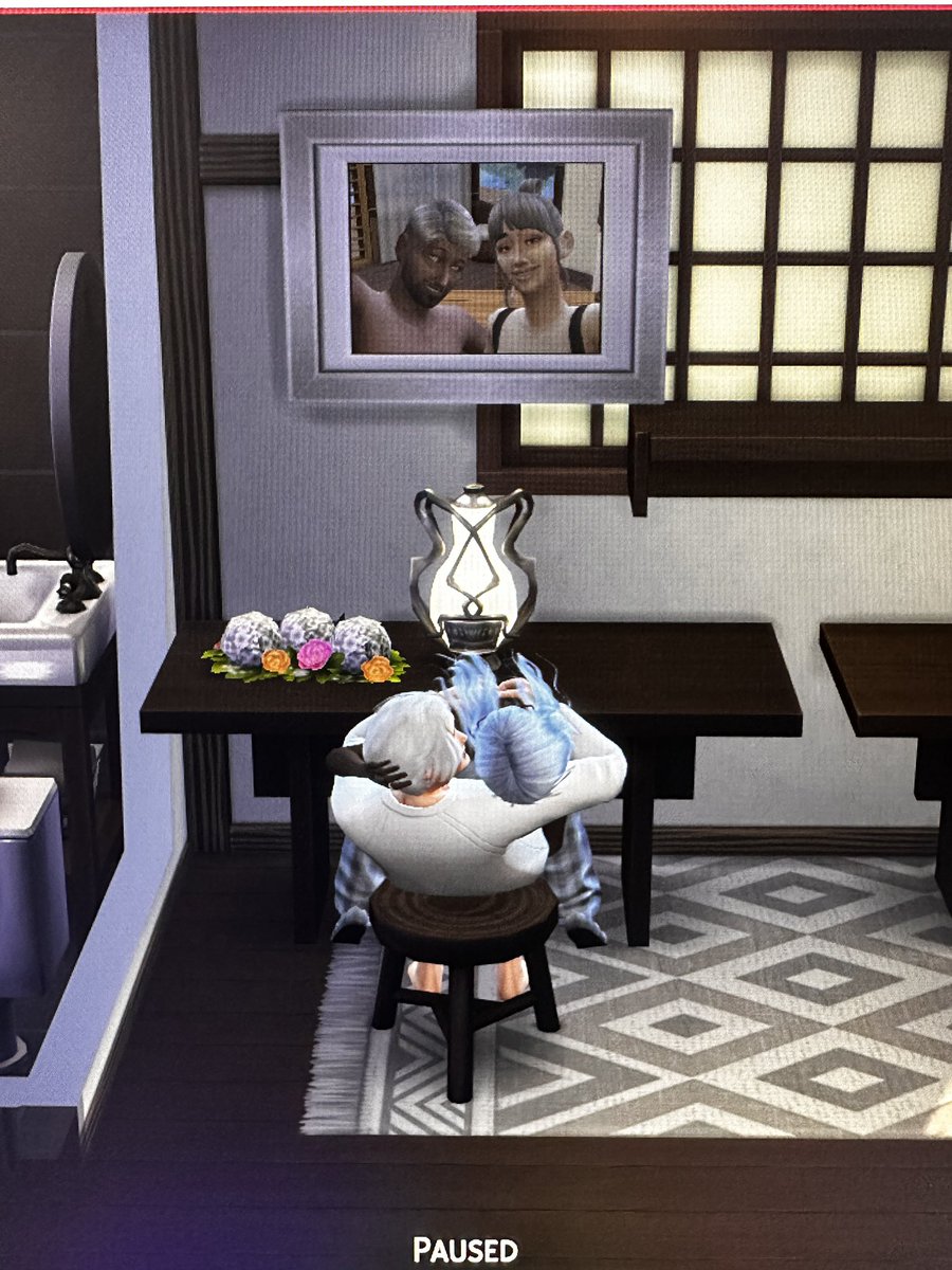 PhoeniixPlays's tweet photo. Lol when ur sims decide they’re gunna do the deed right right in front of the shrine for the one sims late parents 😳 #sims4fail https://t.co/2MryvvOpNp