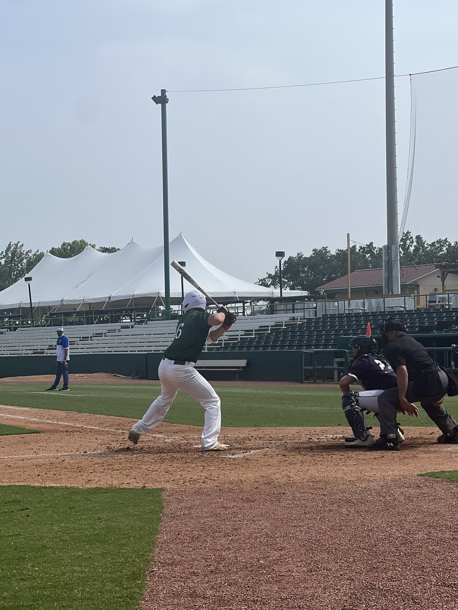 Great to see <a href="/OSchoenvogel/">Owen Schoenvogel</a> represent Marion Baseball one last time in the SAABCA Senior Celebration game at Wolff tonight.  #WIT #BringIt <a href="/Marion_Bulldogs/">Marion Bulldog Athletics</a> <a href="/MarionHsTx/">Marion High School</a> <a href="/misdbulldogway/">Marion ISD</a>