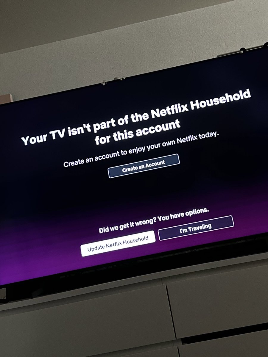 daddyrodd's tweet photo. The fact that @netflix wants us to pay more money when their revenue has gone up +5% in the last year is wild to me. https://t.co/XGpOQYUGa5