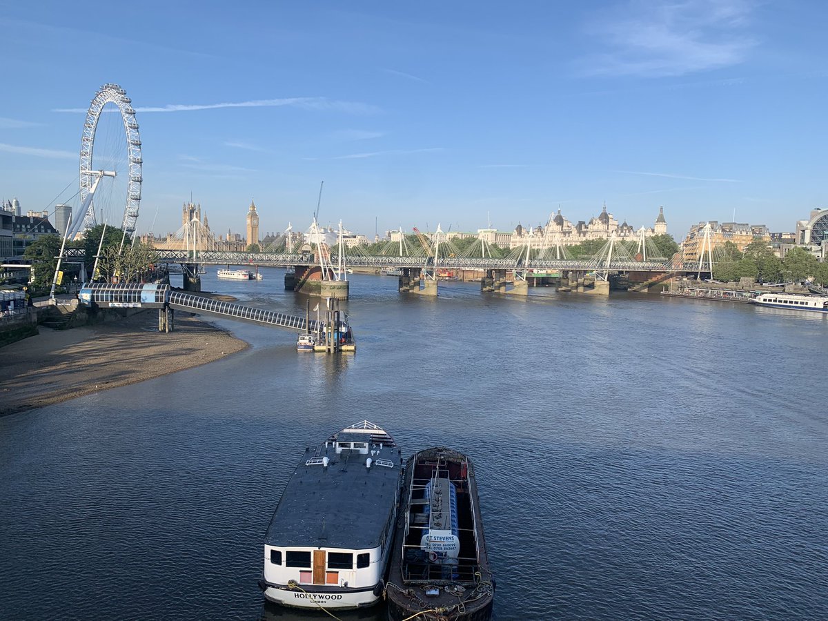 RickLiddell2's tweet photo. Lovely view this morning on my way to work. https://t.co/OKdeYvTafm