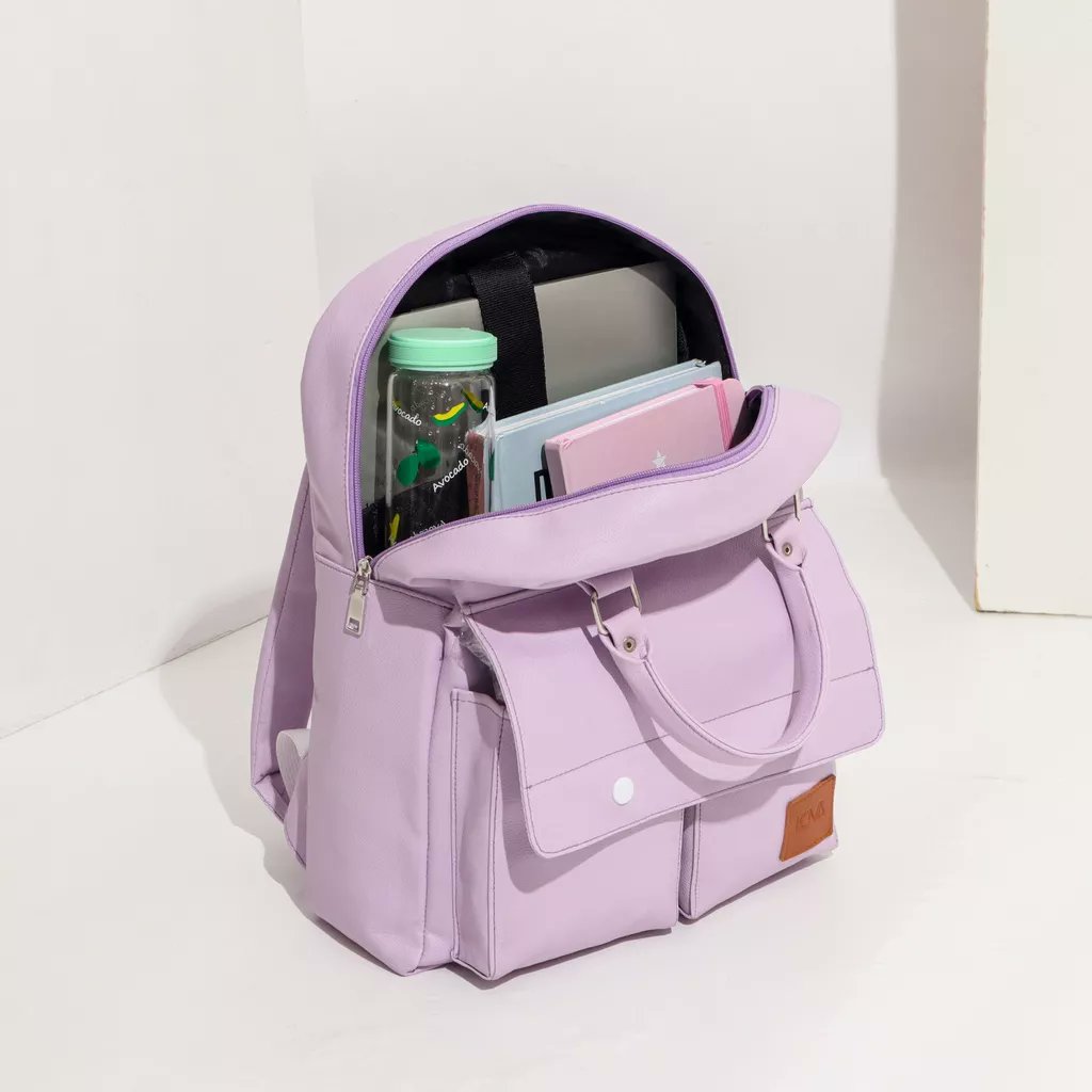 caramelliz0's tweet photo. backpack🎒

–a thread https://t.co/d3xkbBtrI9