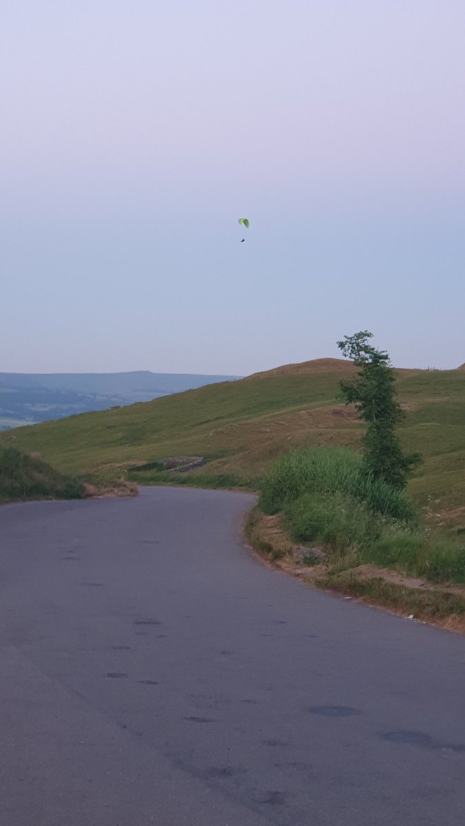 Beautiful five mile hike last night taking in Mam Tor, Peveril Castle and Winnats Pass 🥾 #GreatOutdoorsMonth #hikingadventures